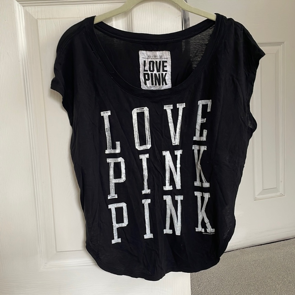 Victoria’s Secret pink top - Picture 1 of 3
